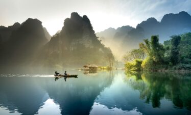 Discover Vietnam: Beaches, Cities & History Combined