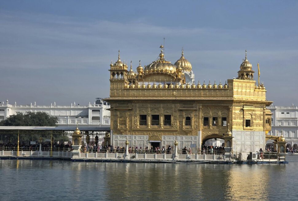 Traditional Bhangra dance and Golden Temple celebrations at the premier baisakhi travel tourism destination in 2026 by Himsahya Holidays